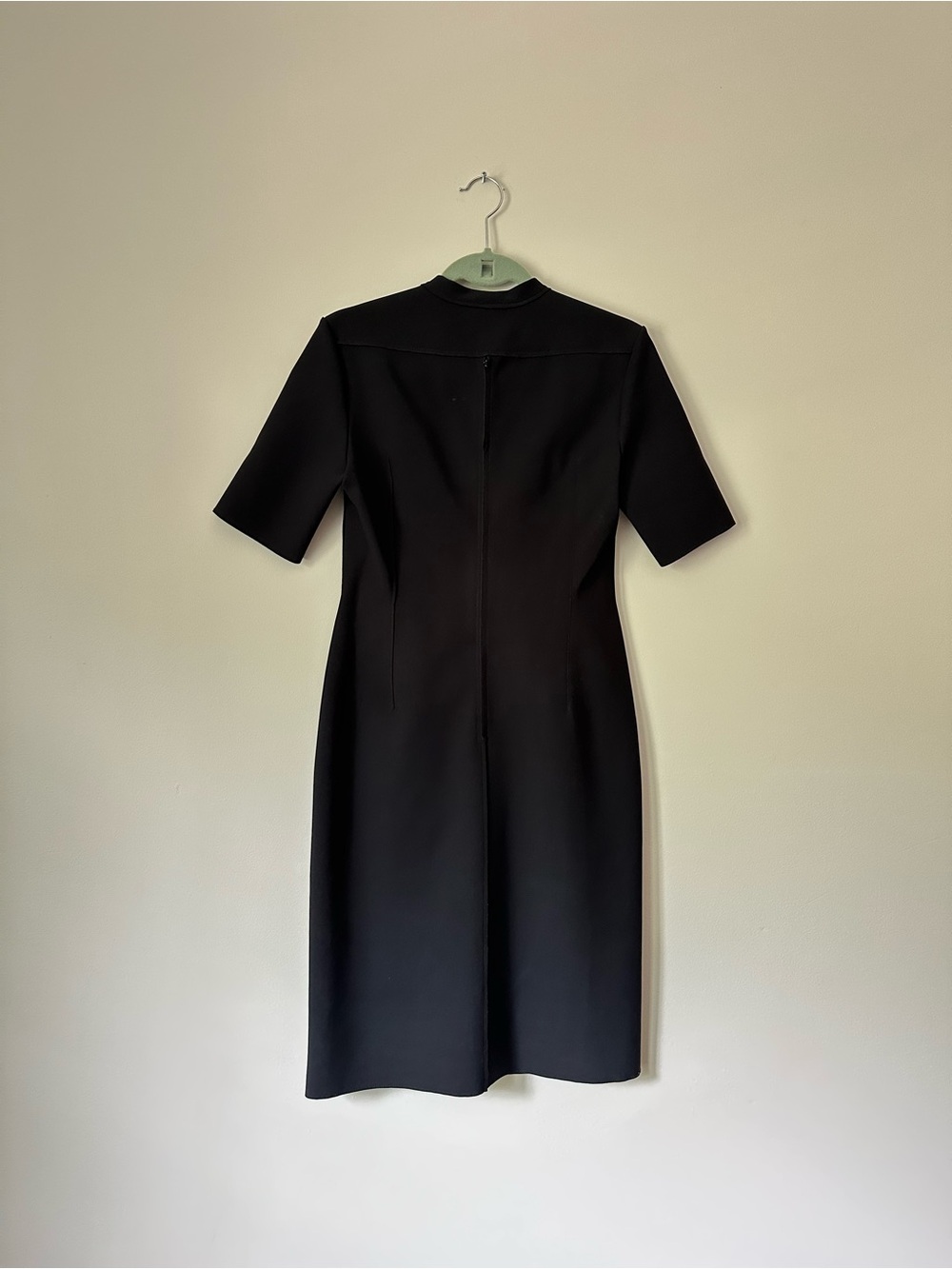 Scanlan Theodore black  V-Neck Midi Dress - Picture 4 of 7